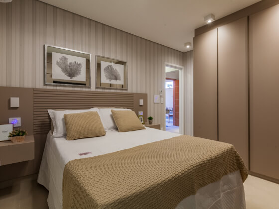 Suíte casal Imagem sobre Suíte casal do empreendimento Raizes Impperial